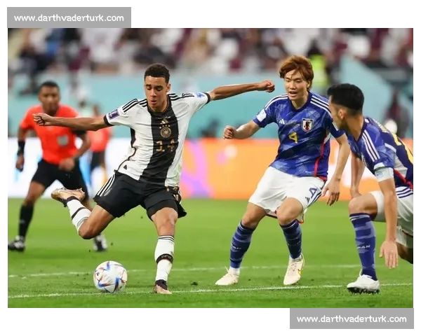 高清流畅足球赛事直播APP下载畅享实时精彩对决全程不漏每一球 - 副本 - 副本 (17) - 副本